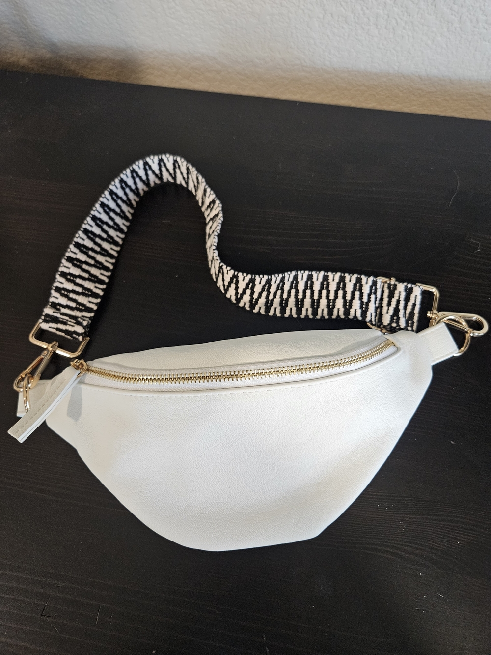 White Crossbody Belt Bag with Patterned Strap